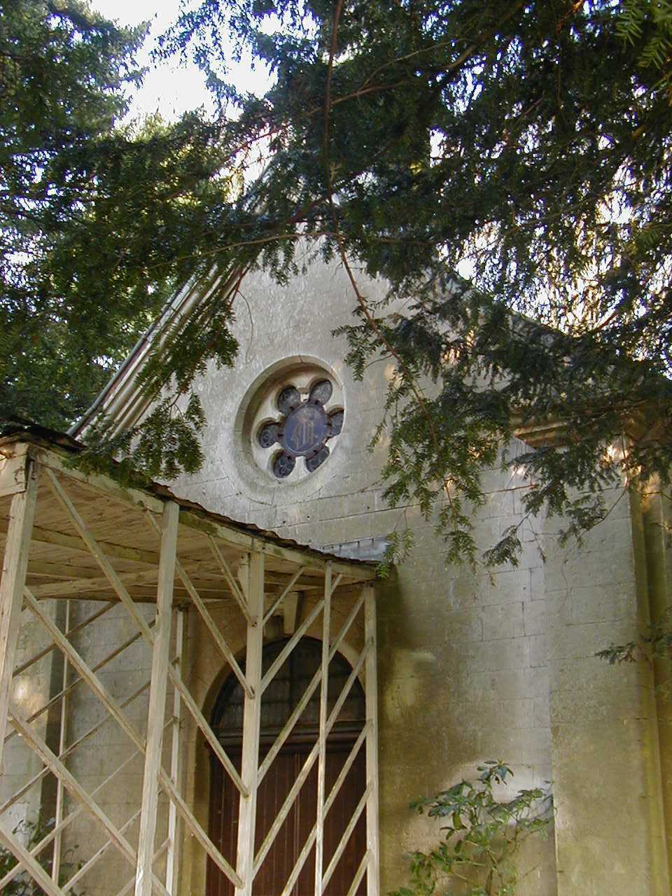 Chapelle 2_WEB.jpg (185400 octets)
